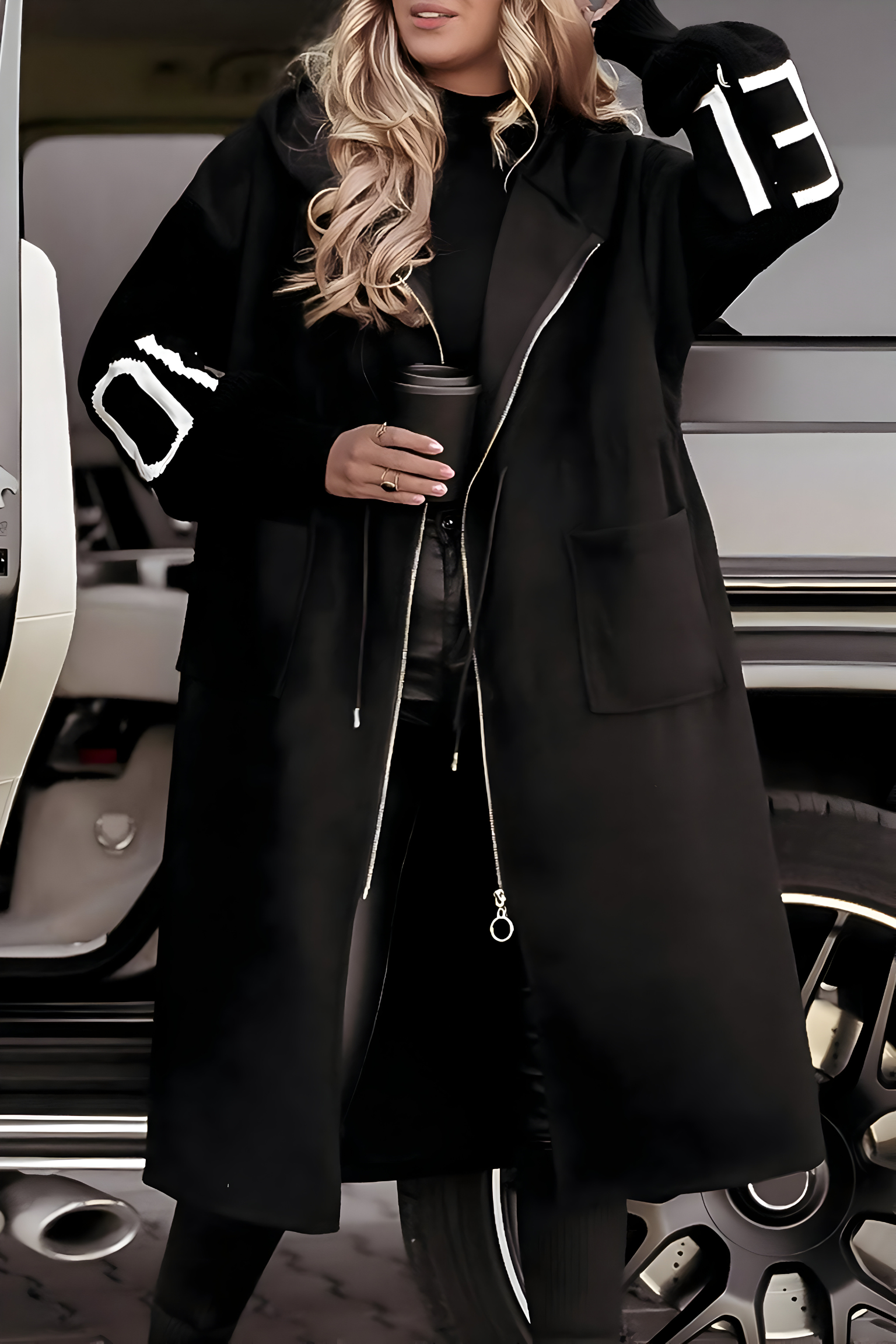 RITA | Chaqueta casual con mangas de punto y capucha