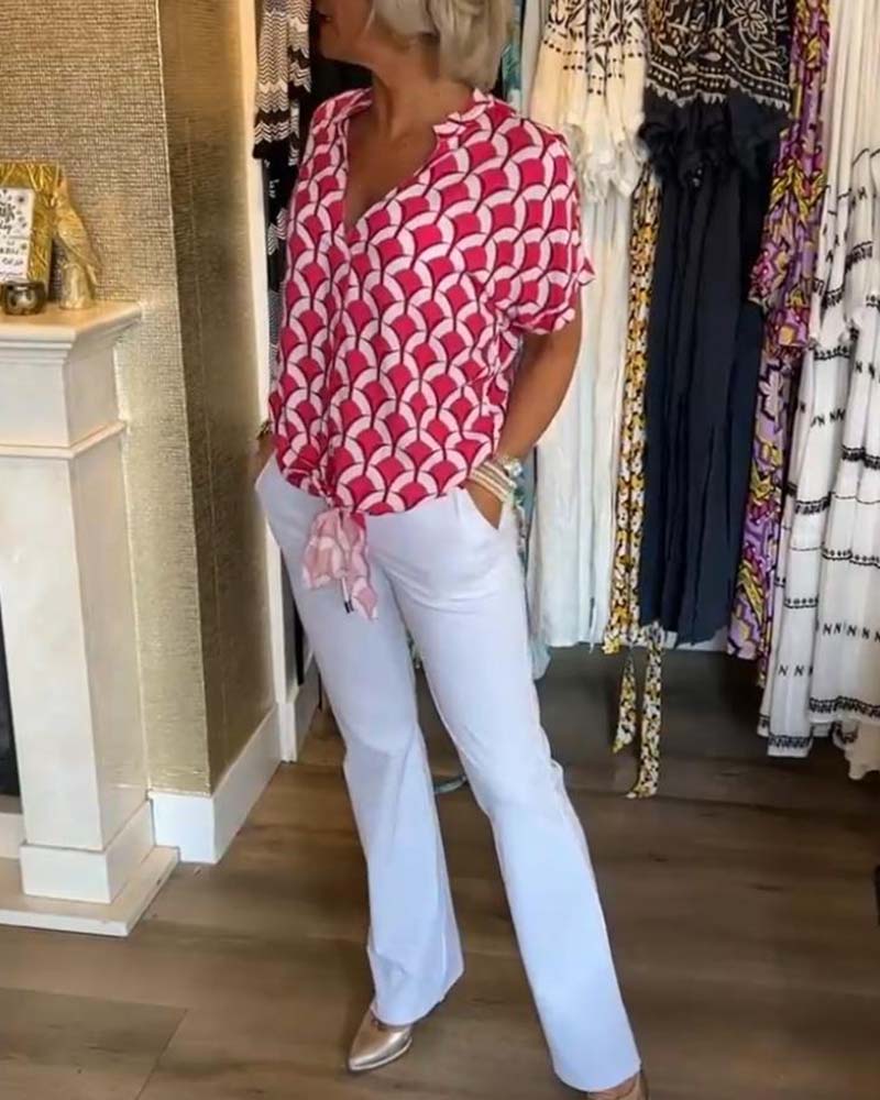 Haut décontracté imprimé à manches courtes et col en V