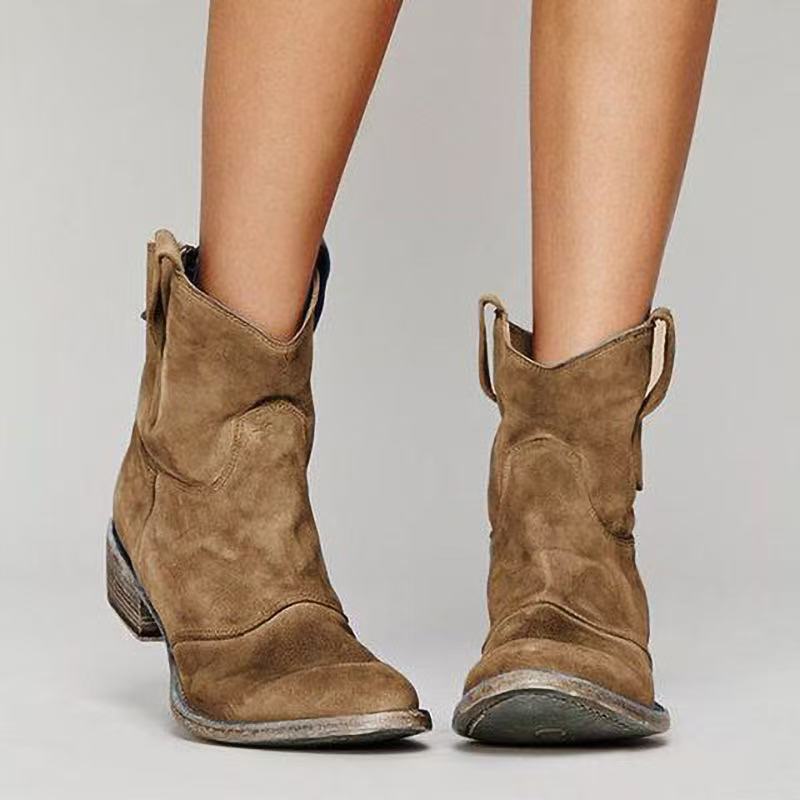 CARLOTA | Botines atemporales
