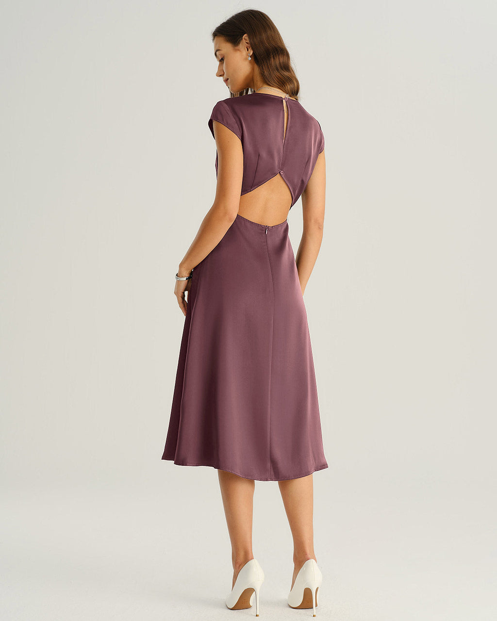 MIDI MORADO | Vestido satinado con aberturas