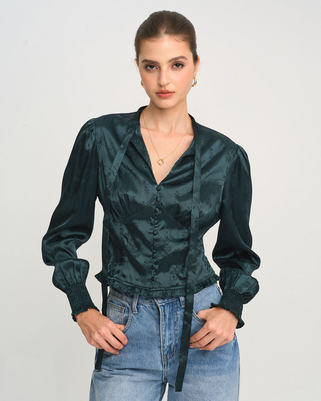SHEILA | Jacquard Blusa con cuello de lazo